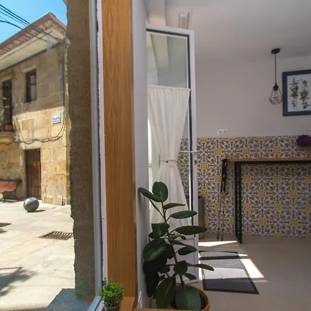 Rua Do Medio Guest house 2*