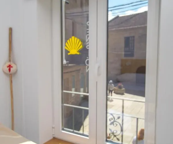 Rua Do Medio Konukevi